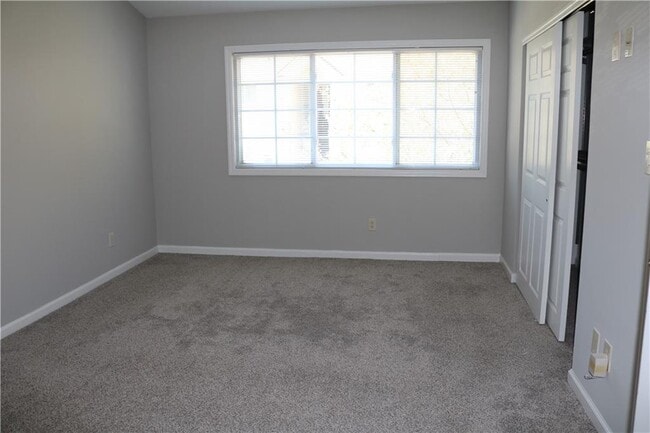 Building Photo - 1468 Briarwood Rd NE