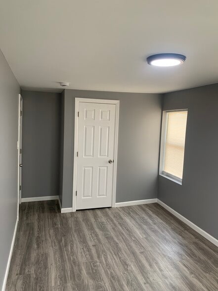 Bed 2 - 3075 Alabama Rd