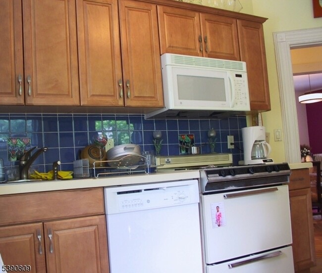 Building Photo - 177 Ashland Ave