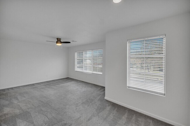 Building Photo - P.57 Kode Properties, LLC 1240-1242