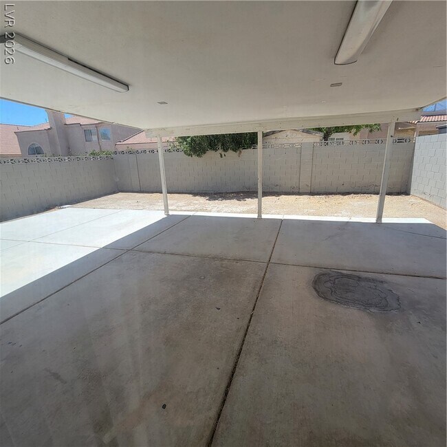 Building Photo - 7321 Summer Sun Dr