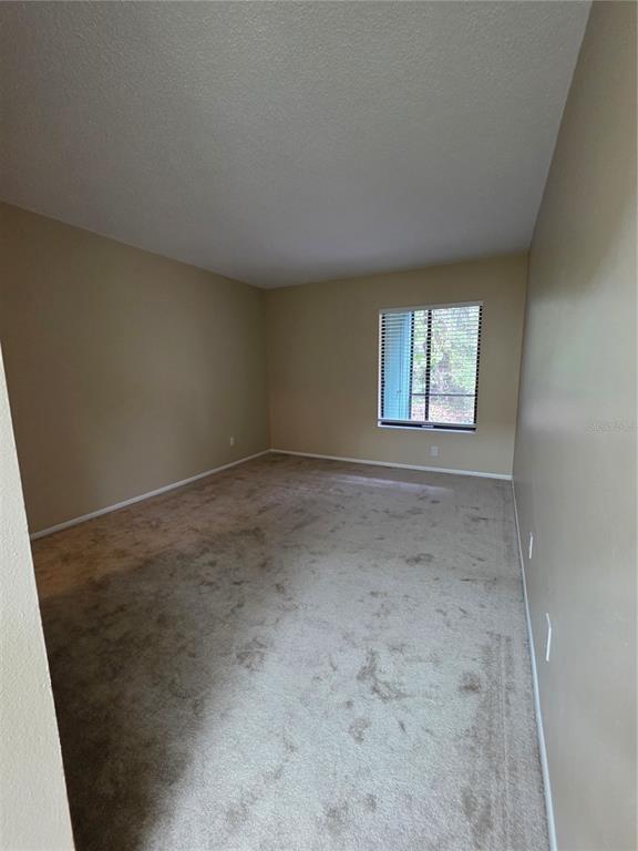 Building Photo - 3300 Fox Chase Cir