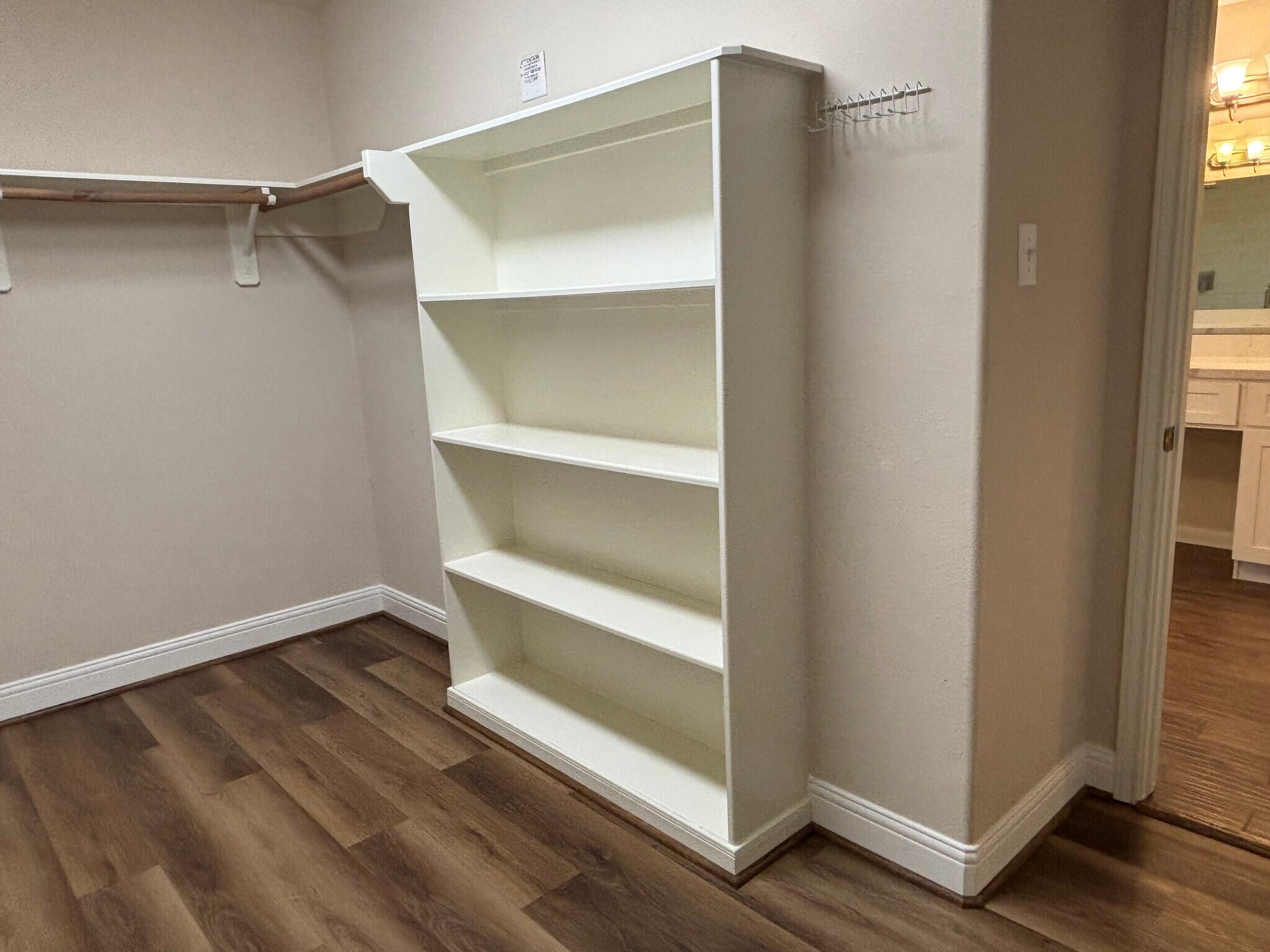 primary closet - 3505 Cedar Prairie Dr