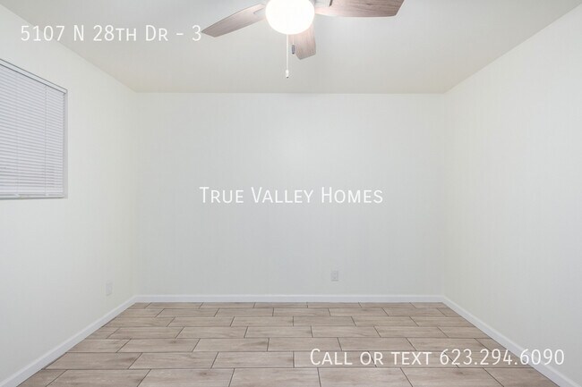 Building Photo - 5107 N 28th Dr