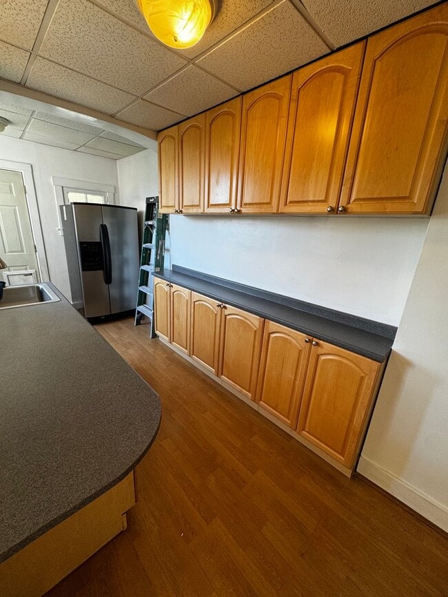Building Photo - South Oakland Two Bedroom!
