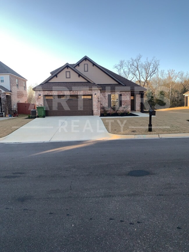Building Photo - 5812 Blevins Cir