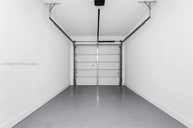 Building Photo - 3047 Elizabeth St