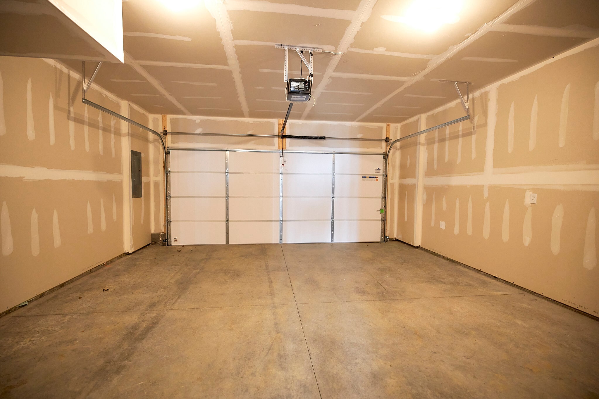 Building Photo - 13868 Randolph Pond Ln