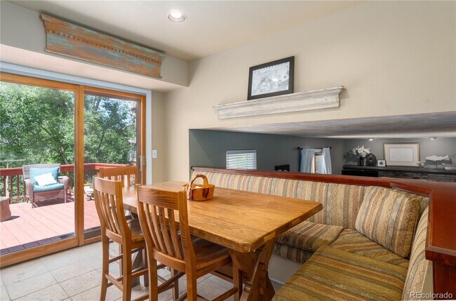 Building Photo - Wonderful 4-bedroom home in Greenwood South