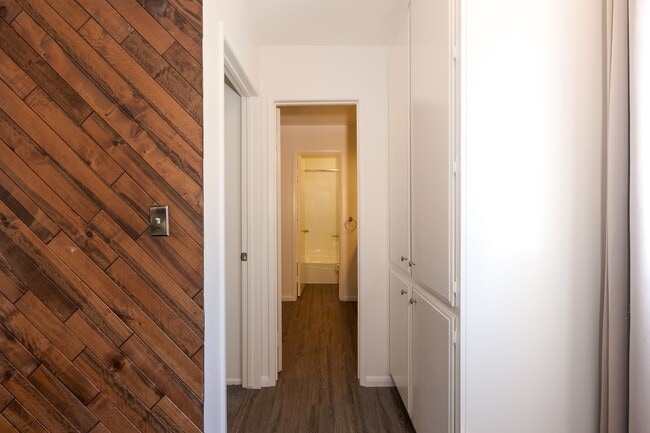 Building Photo - Ventura | Todd Ranch Townhome | 3 Bedroom + 2 Bathroom