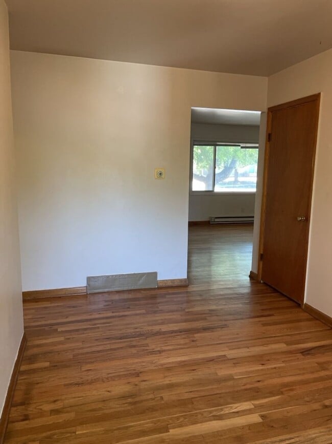 Building Photo - 1708-1710 Morningside Dr