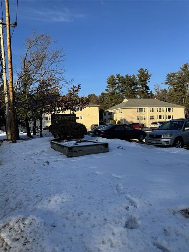 Building Photo - 18 Smithwheel Rd