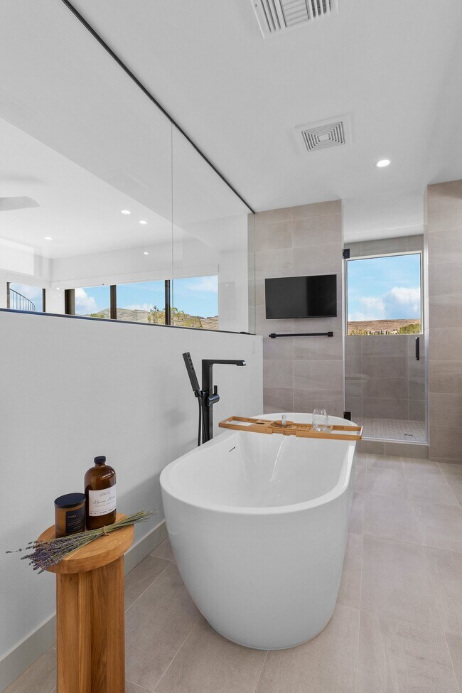 Building Photo - 4053 Heron Fairway Dr