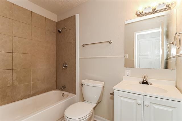 Building Photo - 3904 Royal Crest Dr