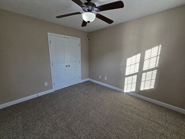 Building Photo - 237 Gertie~ Mitchells Landing  ~ 1 MONTH FREE~