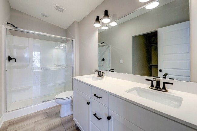 Building Photo - {18021} Southpointe Ranch + Finished Basem...