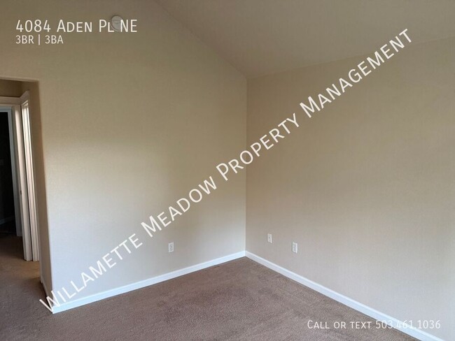 Building Photo - 4084 Aden Pl NE