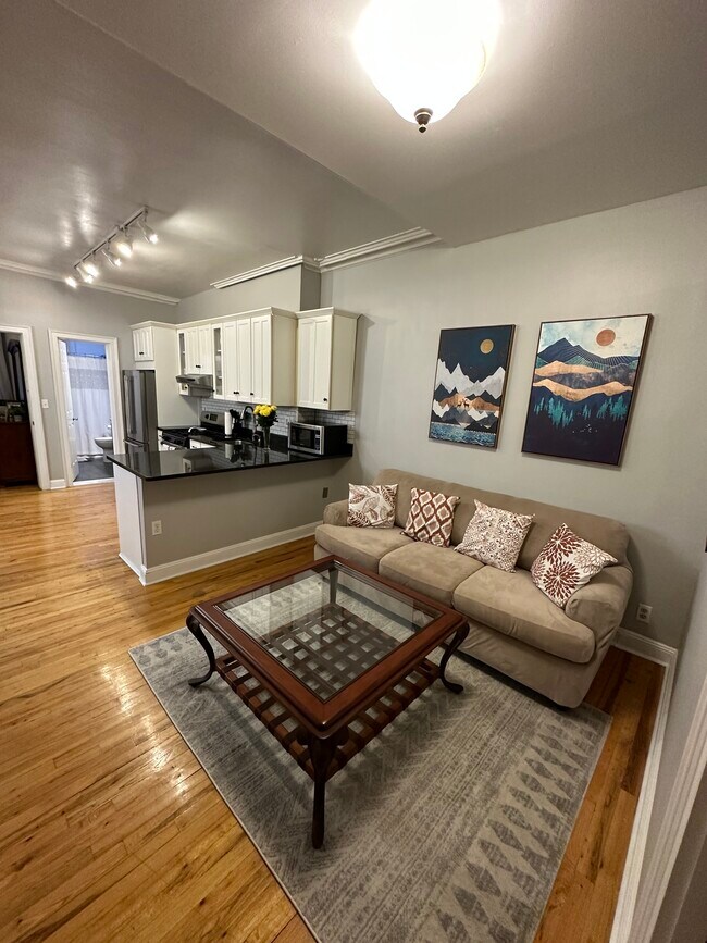 Building Photo - 135 Park Ave