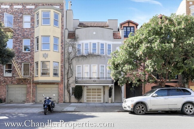 Building Photo - 3217 Gough St