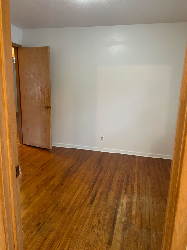 Building Photo - 8471 Hilo Ln S