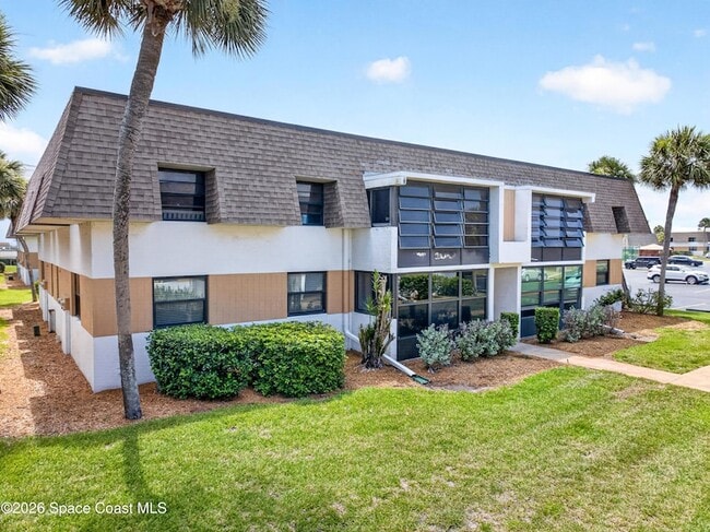 Building Photo - 2700 N Hwy A1A