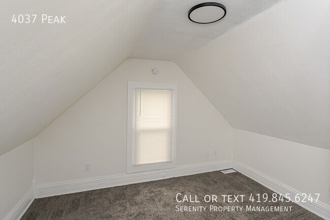 Building Photo - 4037 Peak-