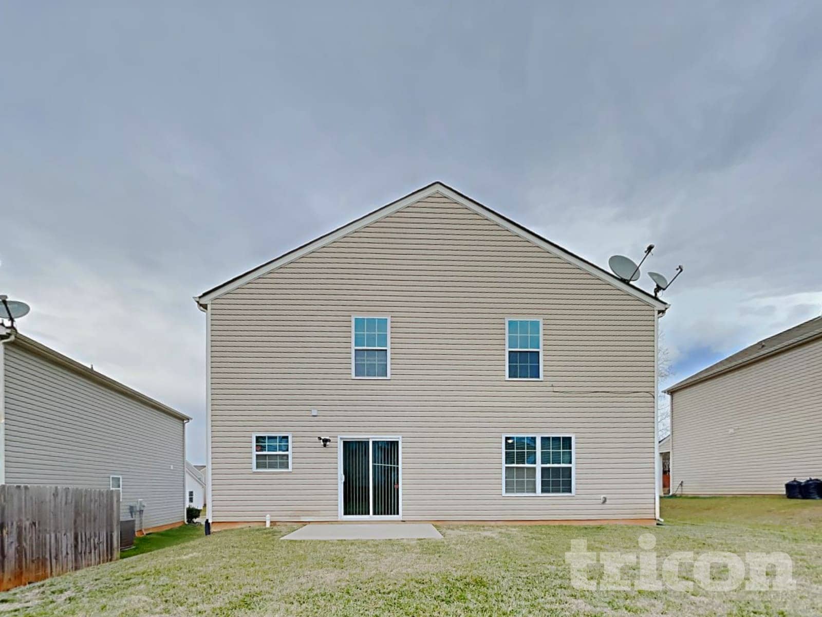 Building Photo - 6931 Savanna Springs Dr