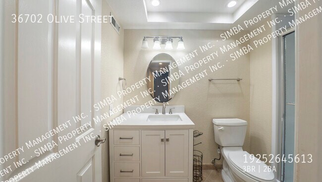 Building Photo - 36702 Olive St