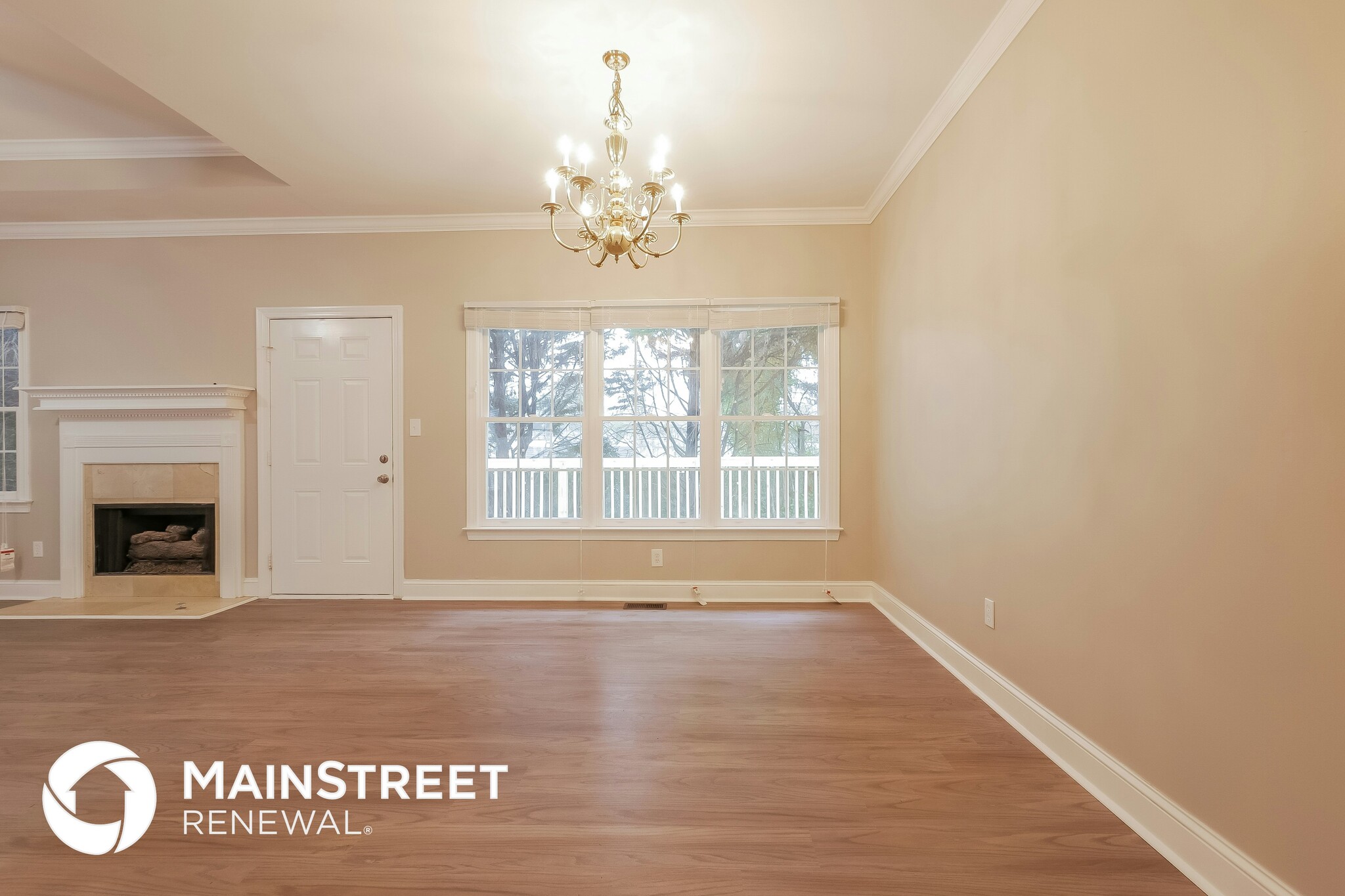 Building Photo - 100 Carriage Chase