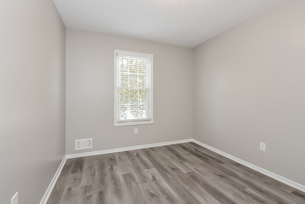 Building Photo - 895 Highland Terrace NE
