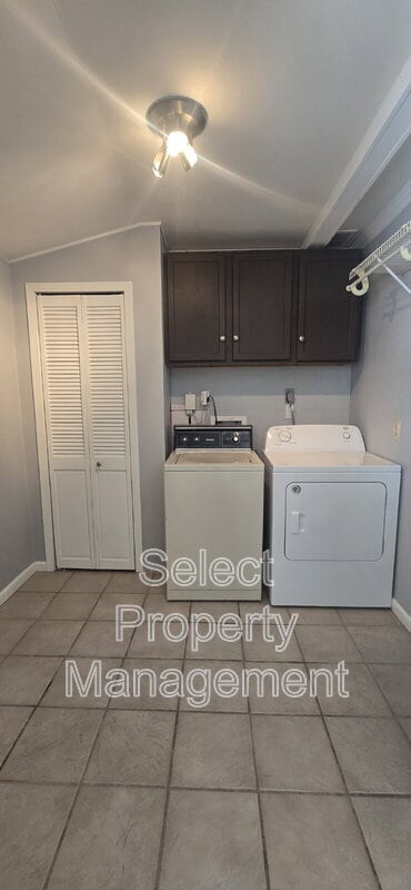 Building Photo - 3508 Owaissa Way