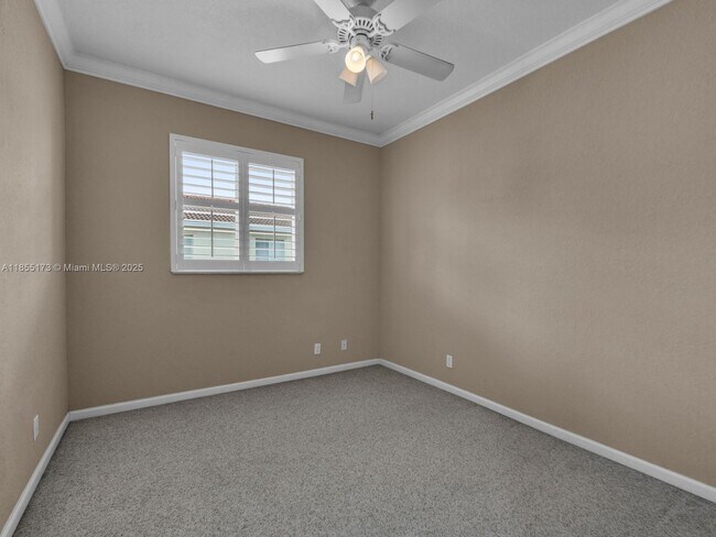 Building Photo - 2891 S Greenleaf Cir