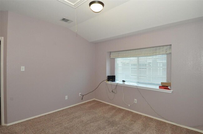 Building Photo - 1900 Scofield Ridge Pkwy