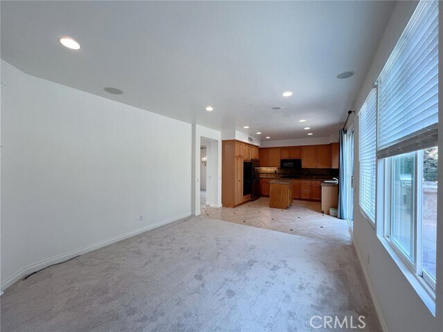 Building Photo - 11 Lynnfield