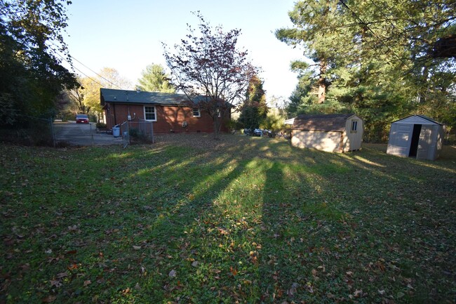 Building Photo - 3 Bedroom Home For Rent in St. Bethlehem A...