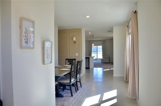 Building Photo - 216 Eagleview Loop