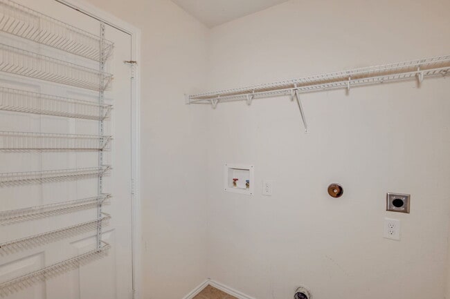 Building Photo - 2638 Ensbrook Meadow Lane
