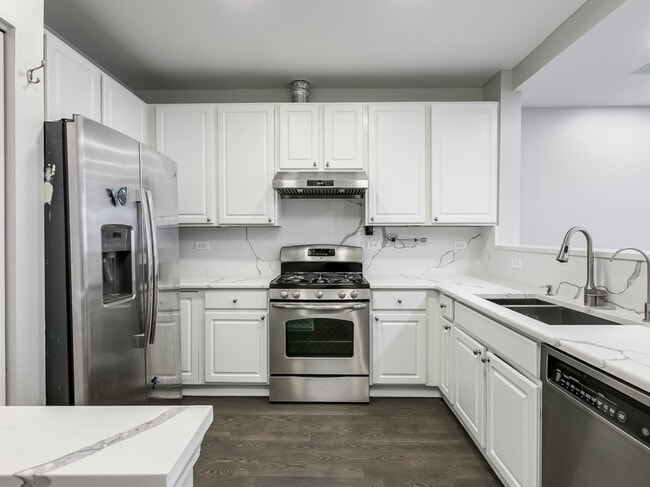 Building Photo - 2331 Overlook Ct