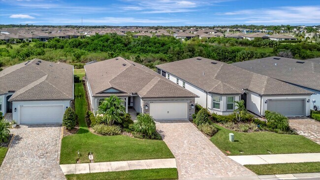 Building Photo - Del Webb Bayview Home, Active 55+ Communit...