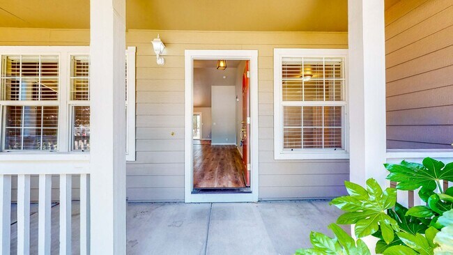 Building Photo - PURE Property Management - Darling 3 bedroom Home Calistoga!