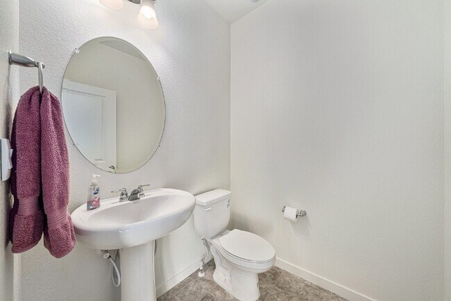 Building Photo - Rent this Immaculate Home in Johnstown Vil...