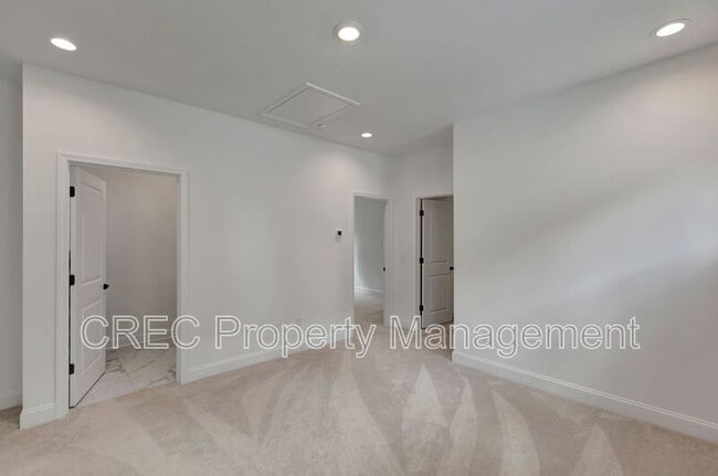 Building Photo - 251 Claret Cup Wy