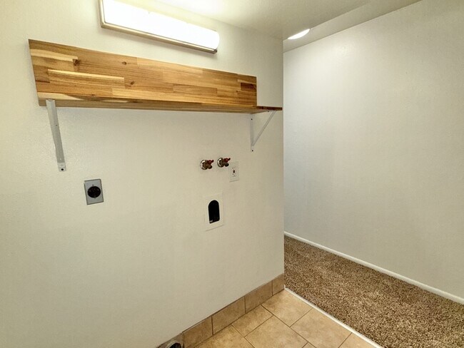 Building Photo - 2175 S 300 E