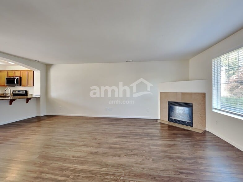 Building Photo - 19922 98th Ave E