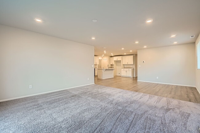 Building Photo - 1851 Smith Dr