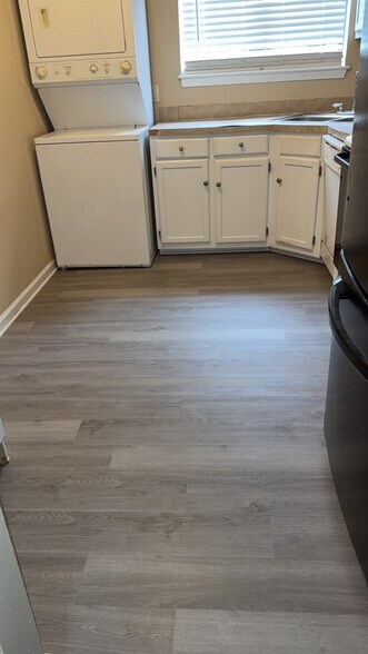 Building Photo - 4338 Great Oak Dr