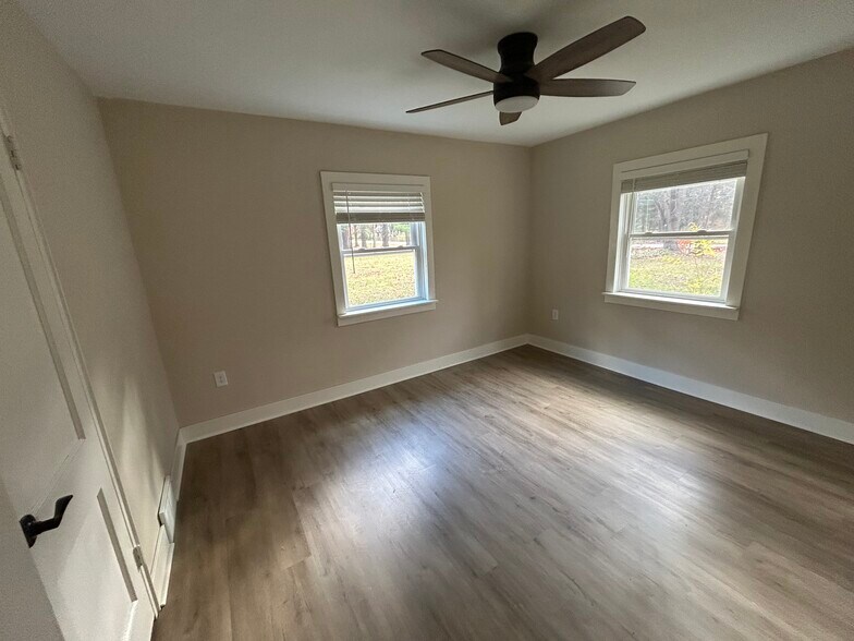 Building Photo - 4883 W Streetsboro Rd