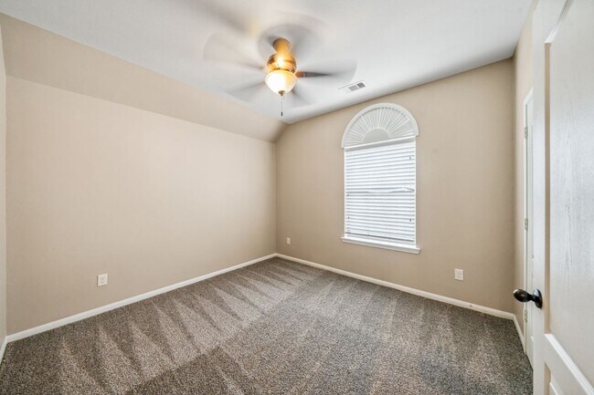Building Photo - 14831 Vesper Lake Ct