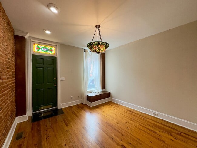 Building Photo - Charming 2 Bedroom/1 Bathroom Townhome with Deck and Parking Pad in South Baltimore!