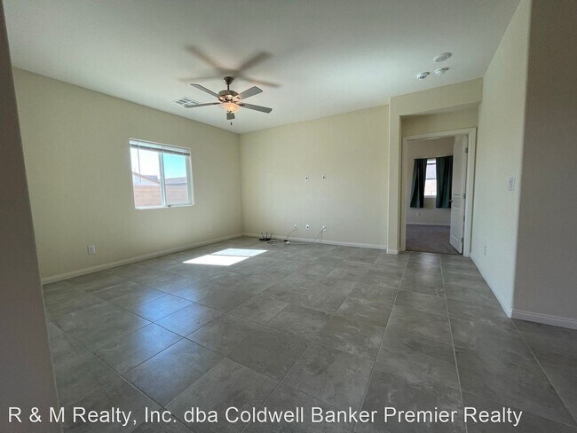 Building Photo - 4 br, 2 bath House - 4317 Glossier Avenue